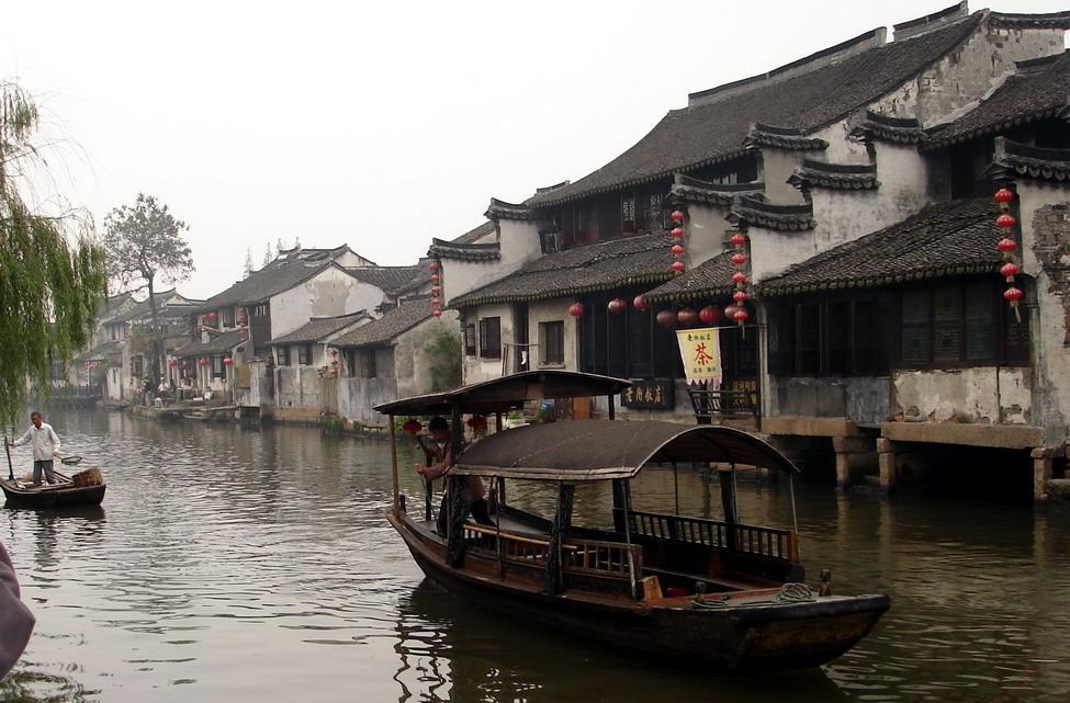 上海三毛跌停！主力资金净流出超4400万元，子公司惹诉讼