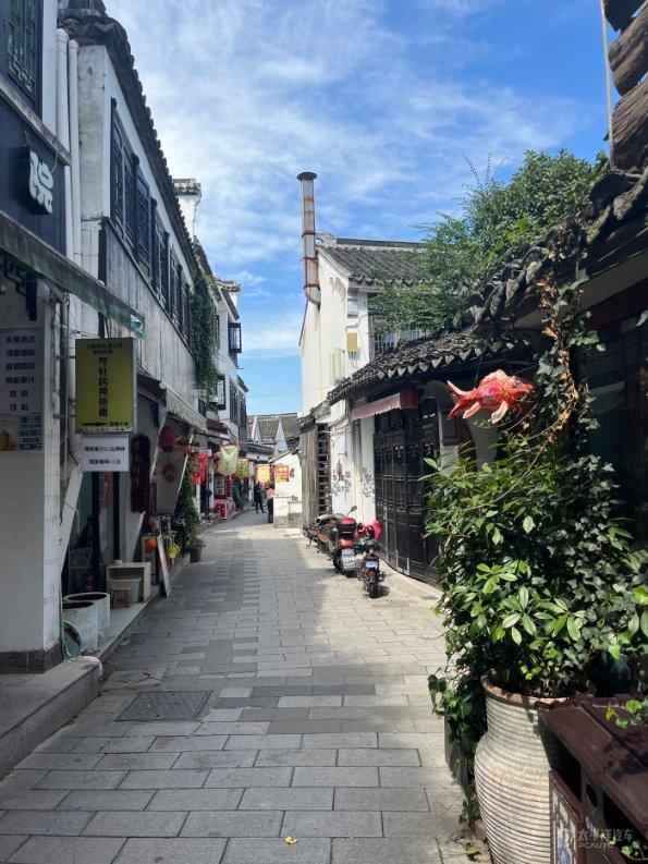 射击弹跳球